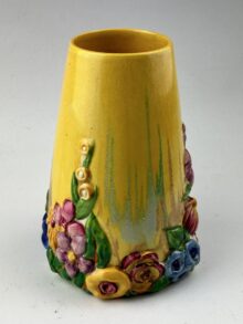 Clarice Cliff MY GARDEN tall vase, 19cm. Art Deco original, circa 1935.