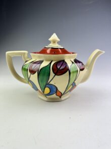 Clarice Cliff ORIGINAL BIZARRE pattern Athens shape teapot, 14cm. Art Deco, circa 1929.