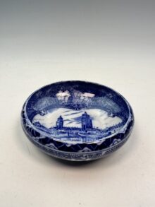Maling pottery North East Coast Industries Exhibition small bowl, circa 1929, 11cm.