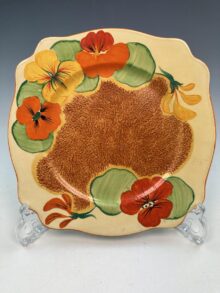 Clarice Cliff NASTURTIUM pattern, Leda shape plate, 22.5cm, Art Deco circa 1932.