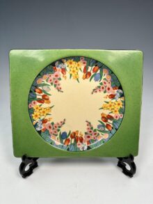 Clarice Cliff CHLORIS pattern Biarritz plate, 23cm. Art Deco original, circa 1935.