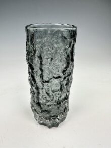 WHITEFRIARS PEWTER bark vase by Geoffrey Baxter, 19cm, MEDIUM size. 1960s.