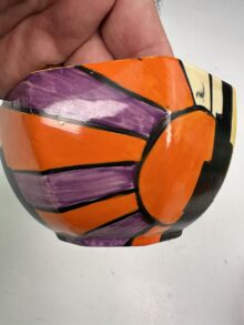 Clarice Cliff small SUNRAY pattern octagonal fruit bowl, 7.5cm. Art Deco, circa 1930.