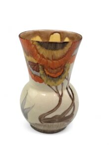 Clarice Cliff RHODANTHE pattern small 'Shuttlecock' vase, 9cm. Art Deco circa 1934.