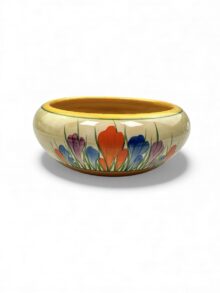 Clarice Cliff CROCUS pattern shape 54 fruit bowl, 19.5cm diameter, circa 1931.