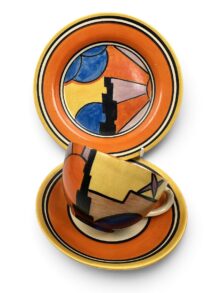 Clarice Cliff SUNRAY Globe shape teacup trio (3-piece). Art Deco original, circa 1930.