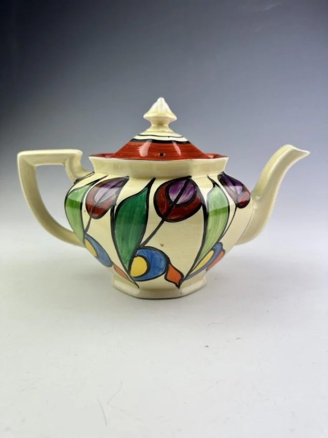 I just added a new item to eBay, Clarice Cliff ORIGINAL BIZARRE pattern Athens shape teapot, 14cm. Art Deco, c...! #eBay #eBaySeller

https://www.ebay.co.uk/itm/306281745637?mkcid=16&mkevt=1&ssspo=yTOGbJYuQxK&ssuid=yTOGbJYuQxK&media=IG&widget_ver=freya&mkrid=711-127632-2357-0&sssrc=4256139&jobId=4d97d590-40f2-466f-9d41-c3bad0103837
