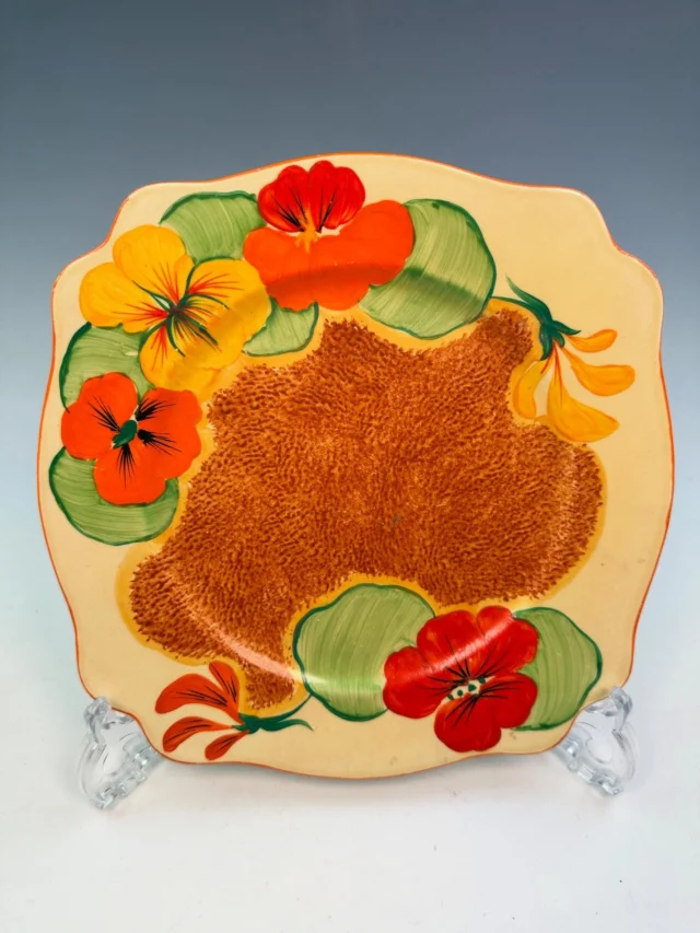 New item of Clarice Cliff pottery just listed on our website and on our eBay and Etsy stores.
🏷 FOR SALE ➡️ via our website at www.decojoe.co.uk (link in bio).
Worldwide shipping available. We accept credit/debit cards, PayPal and Klarna Pay-in-3 also available via our web site.
Please DM if any questions or requests. Enjoy 😊
#claricecliff #claricecliffpottery #claricecliffbizarre #artdecodealersofinstagram #artdeco #claricecliffbestpatterns #decojoe #claricecliffcollector  #artdecohome #artdecoceramics